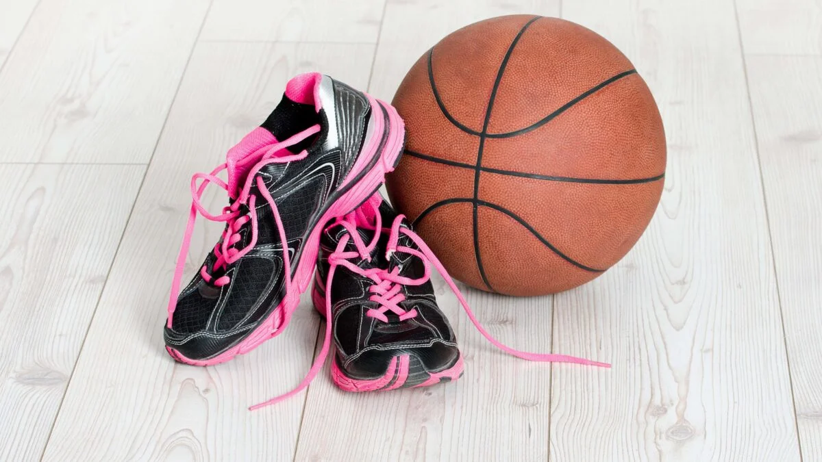pink basketball shoes