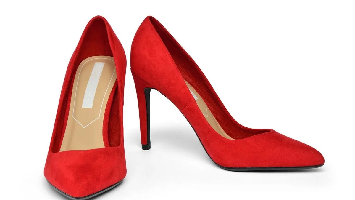 red power shoes