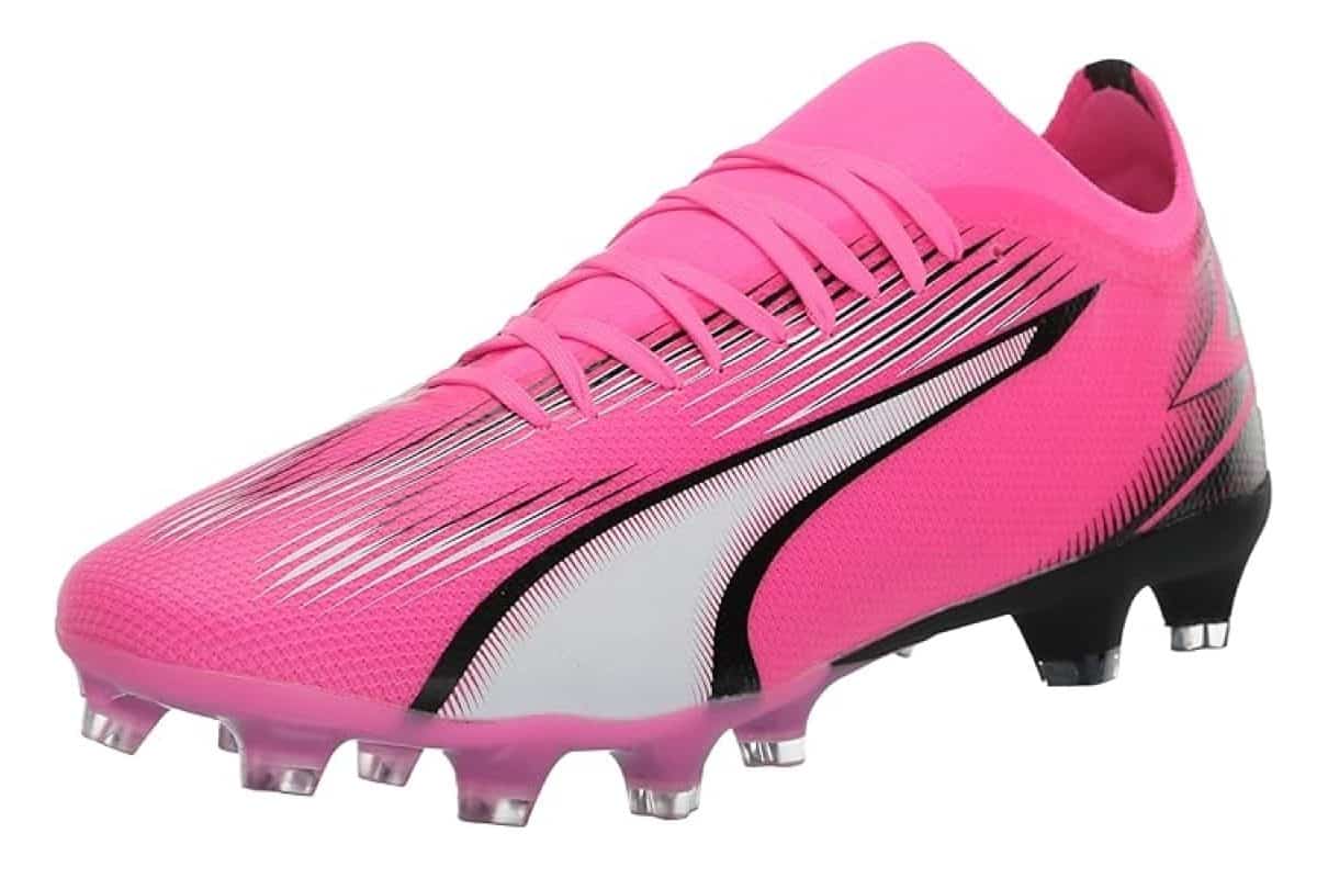 new pink nike cleats