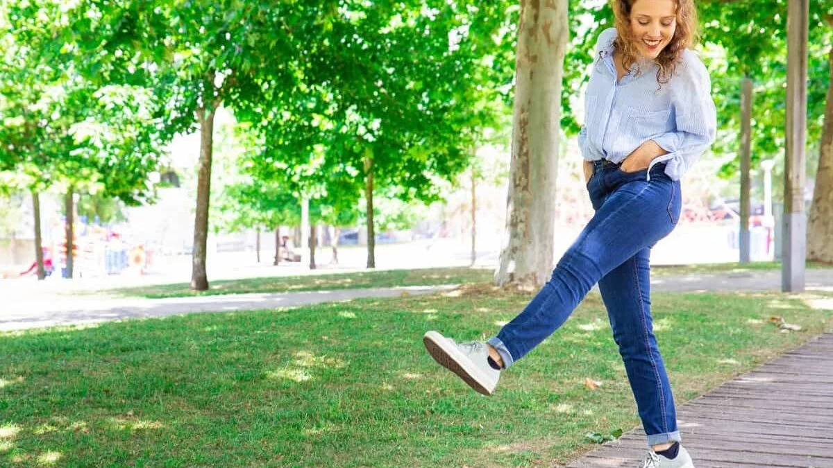 shoes to wear with straight leg jeans