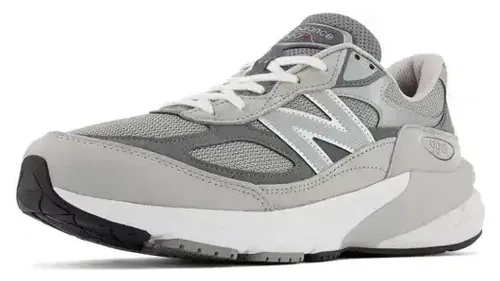 New Balance 990v6 supportive walking shoe