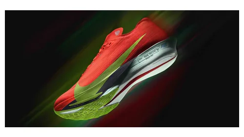 Nike Streakfly 2 road racing shoe showing the ZoomX midsole and outsole