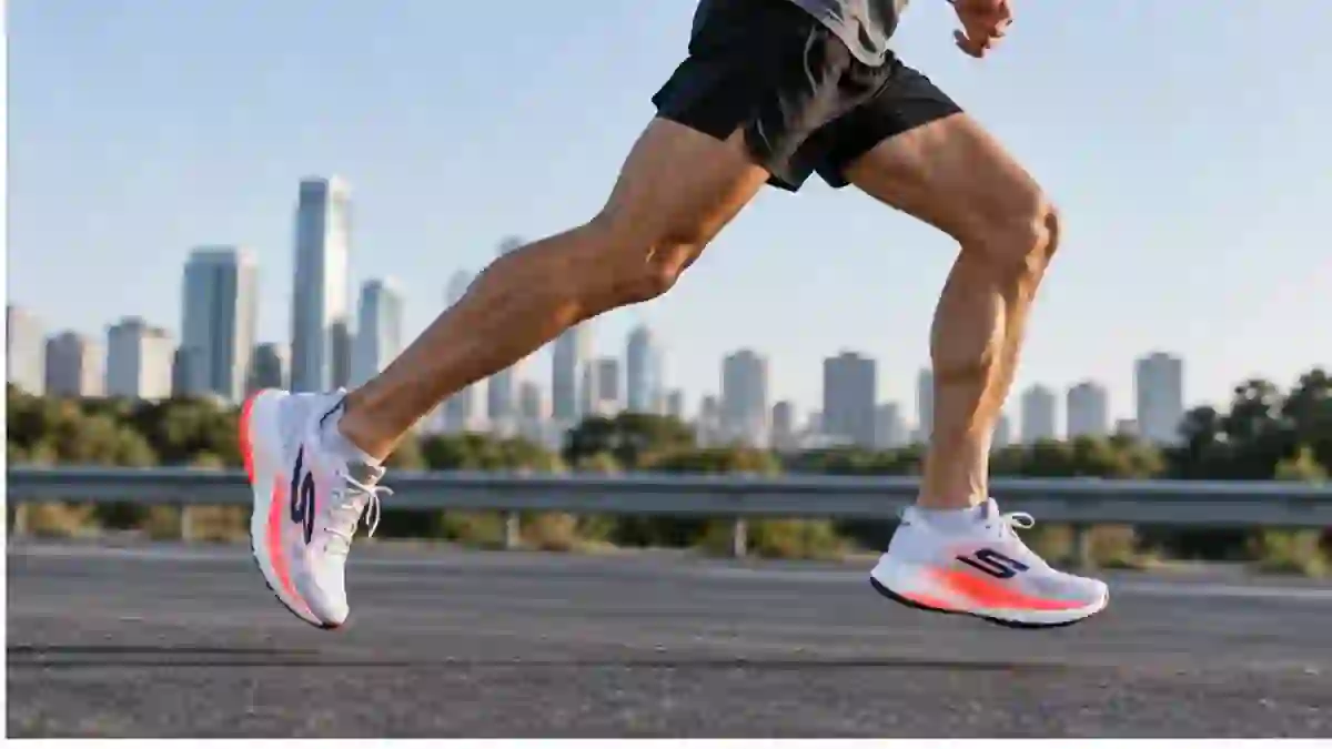 Skechers Aero Elite running shoe